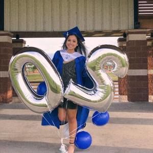 Meet your Posher, Lesli